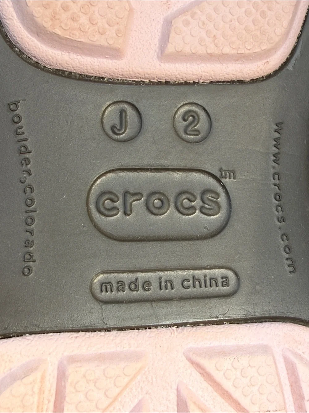 CROCS Dawson Big Kid’s Suede (w/Faux Fur Lining) Clog (Size: J2)(EUC)
